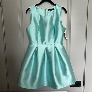 Hot & Delicious | Sleeveless Mint Blue Skater Dress Size M